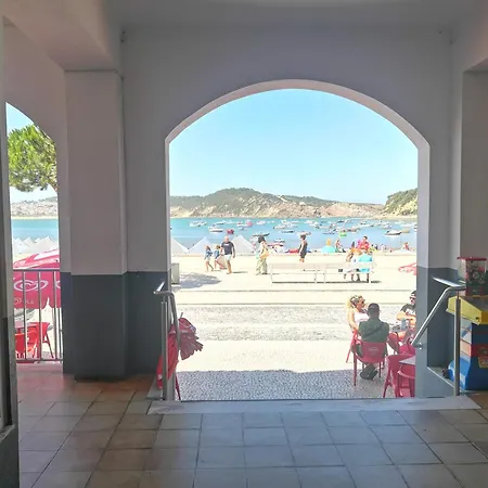 Casa De Ferias T2_frente De * São Martinho do Porto